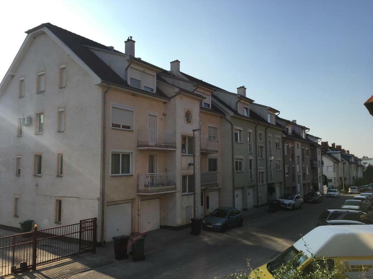 Apartmán Gold Šoproň Exteriér fotografie